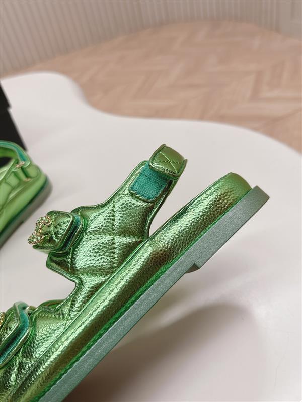 20251128184438861 280